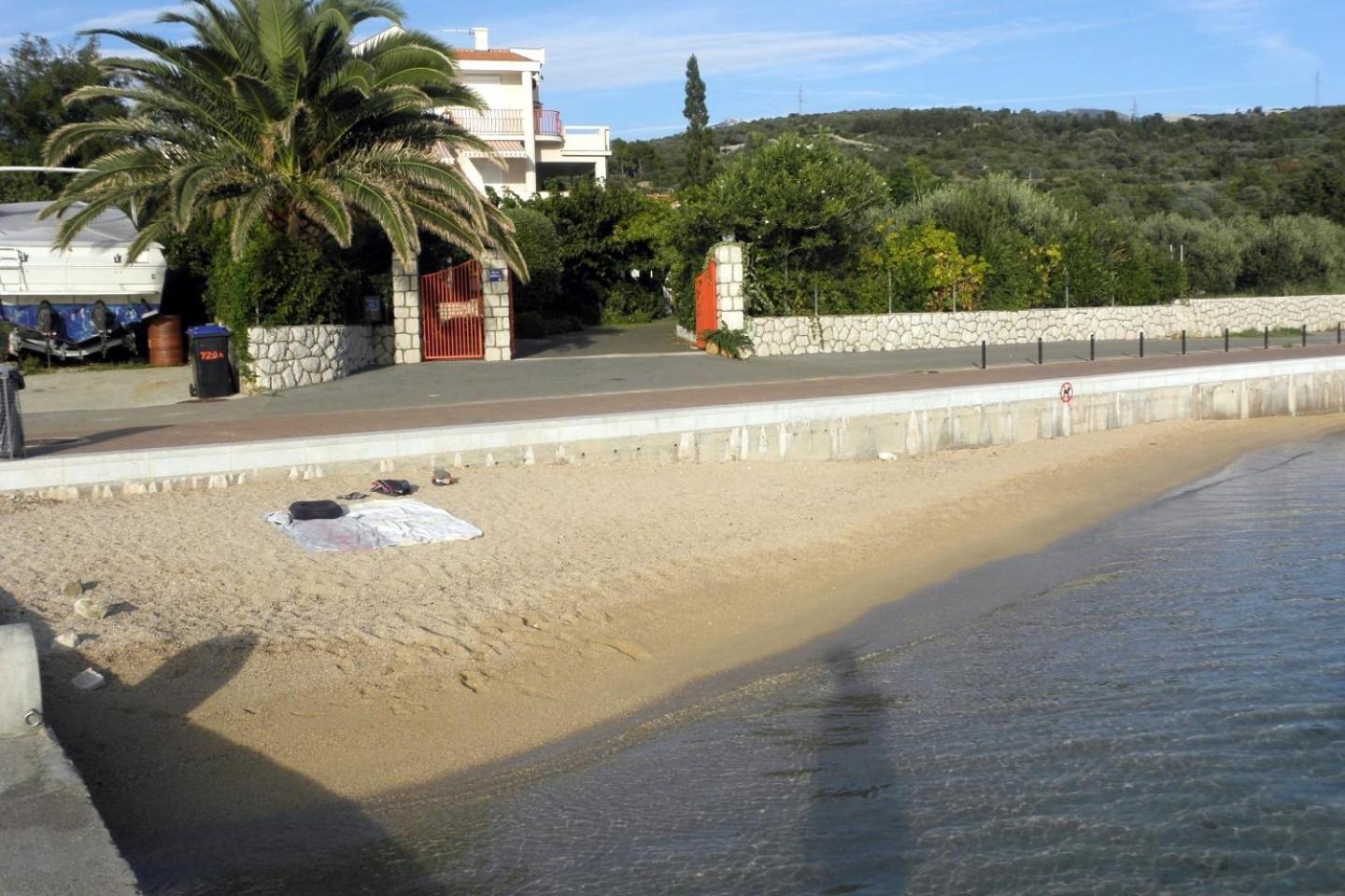 Apartments With A Parking Space Barbat, Rab - 16816 Barbat na Rabu Buitenkant foto